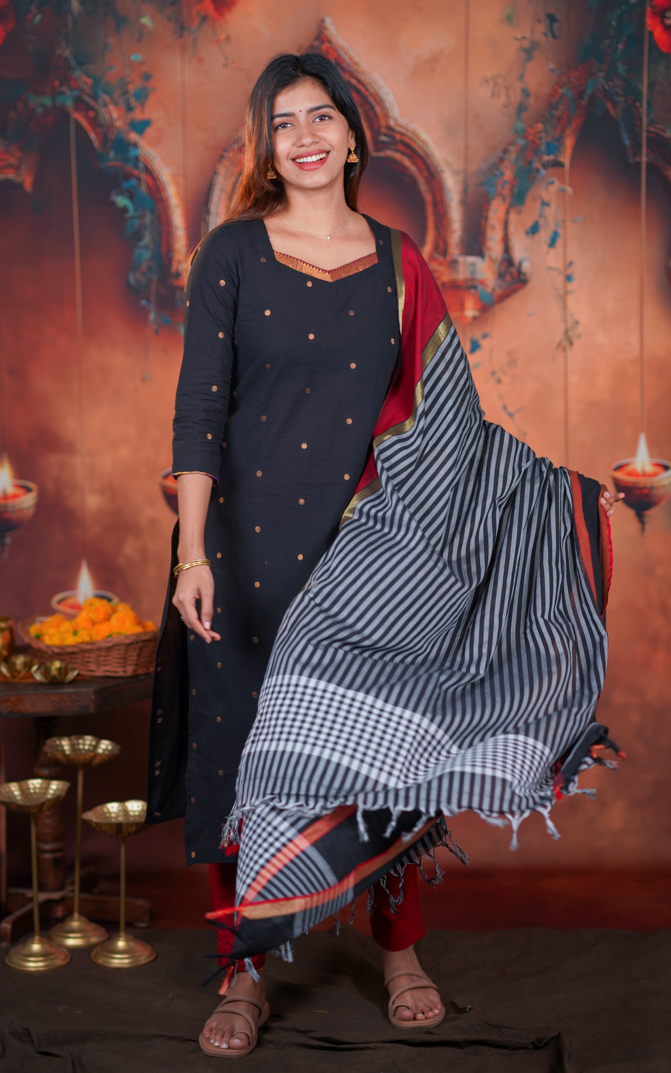 Black kurti,striped dupatta