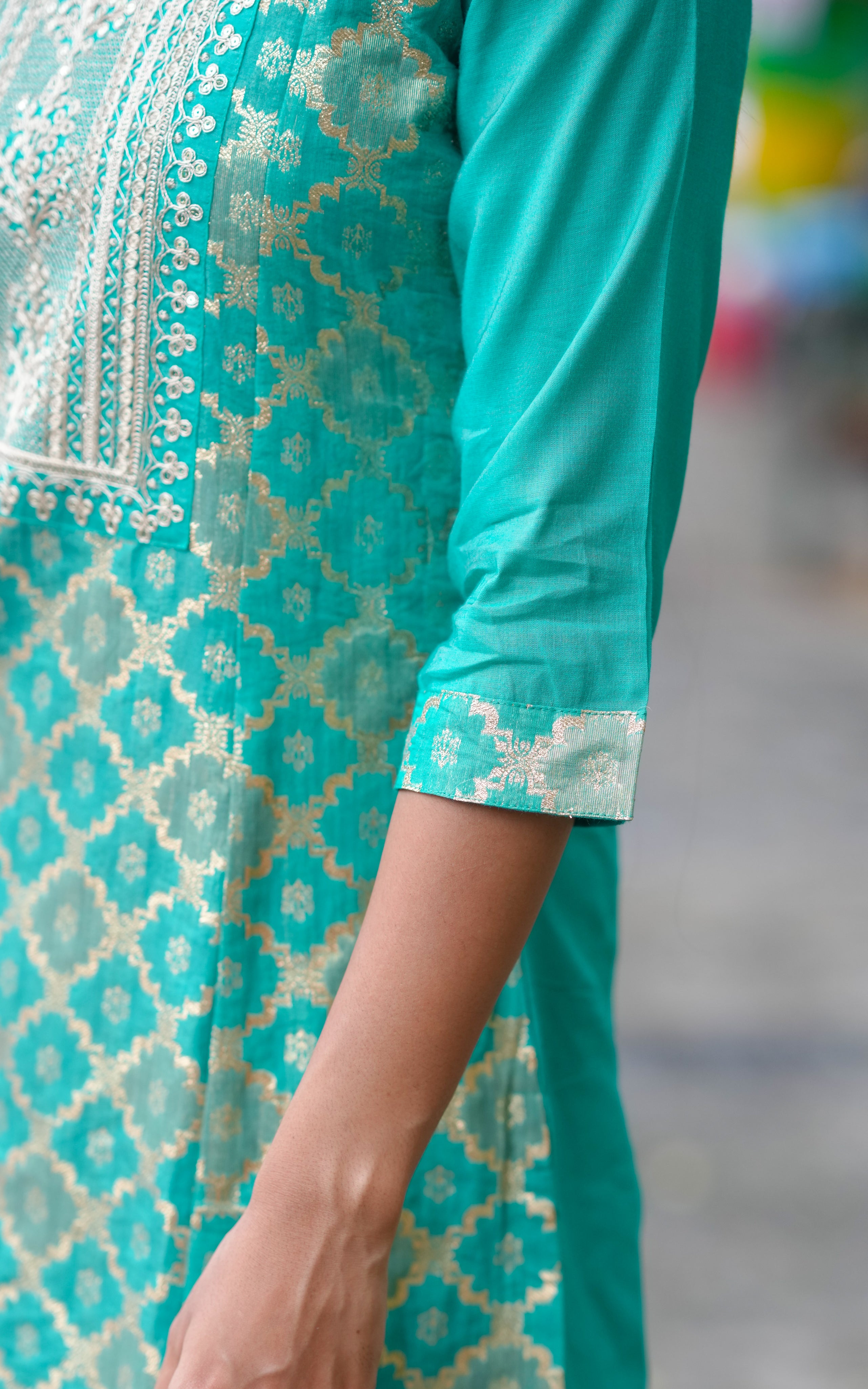 Elegant kurti style for women