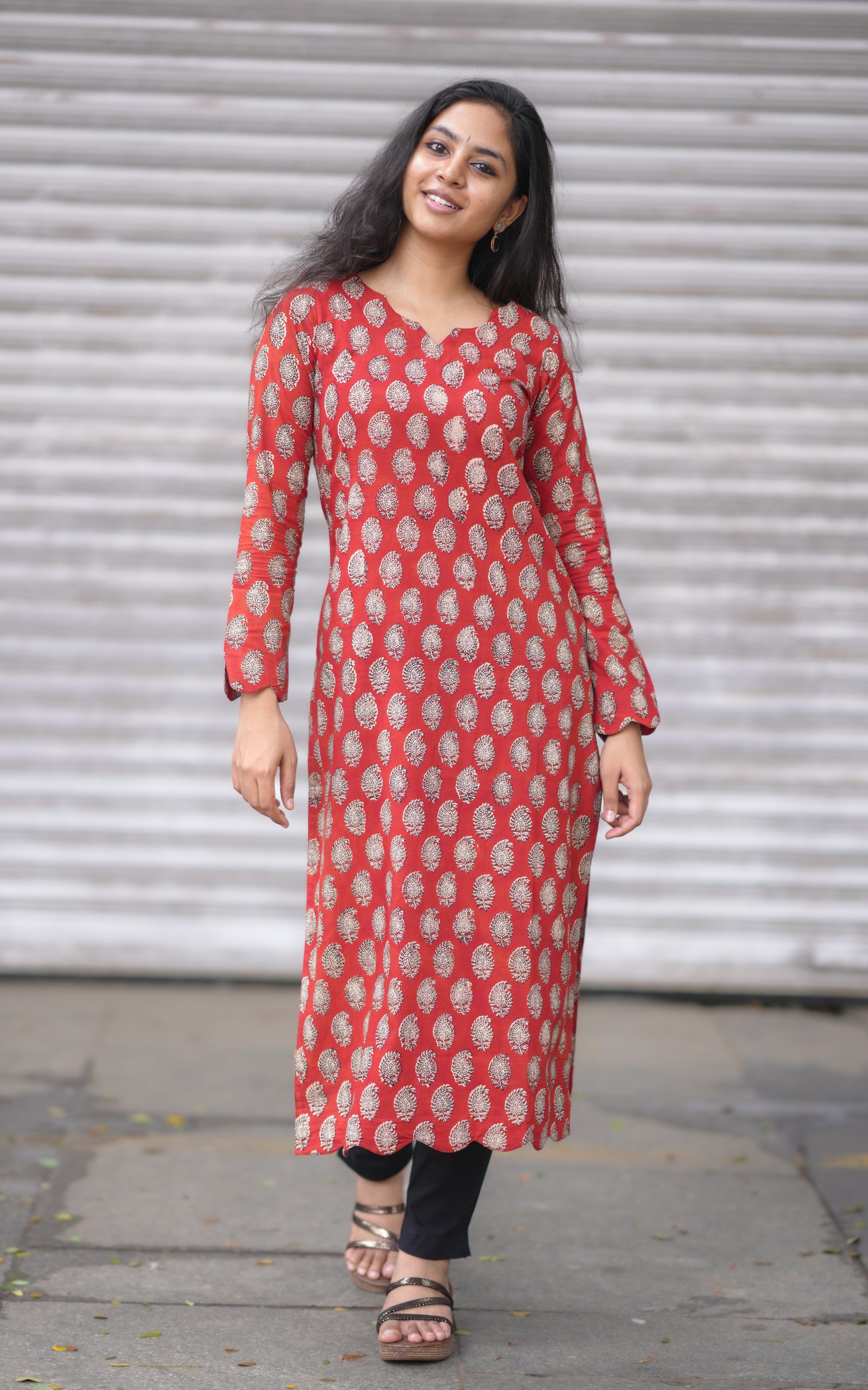 Simple ethnic wear for women