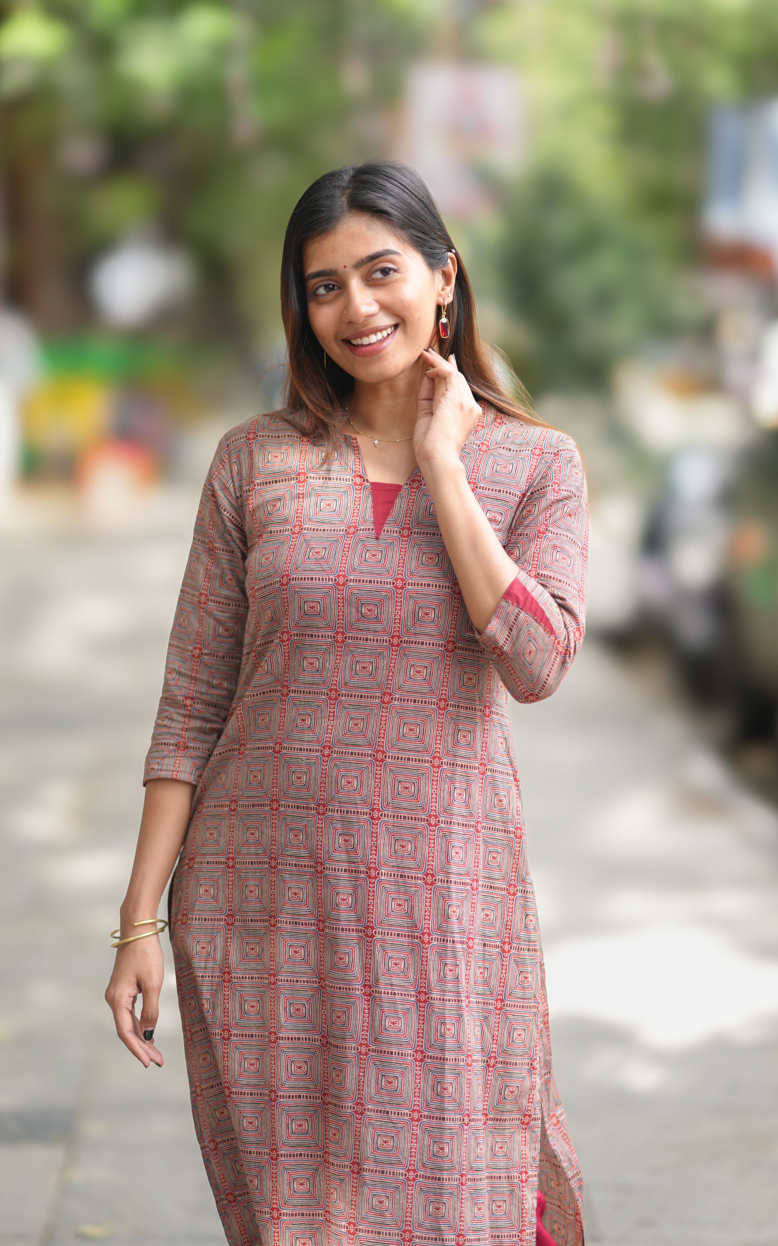 Elegant kurti style for women