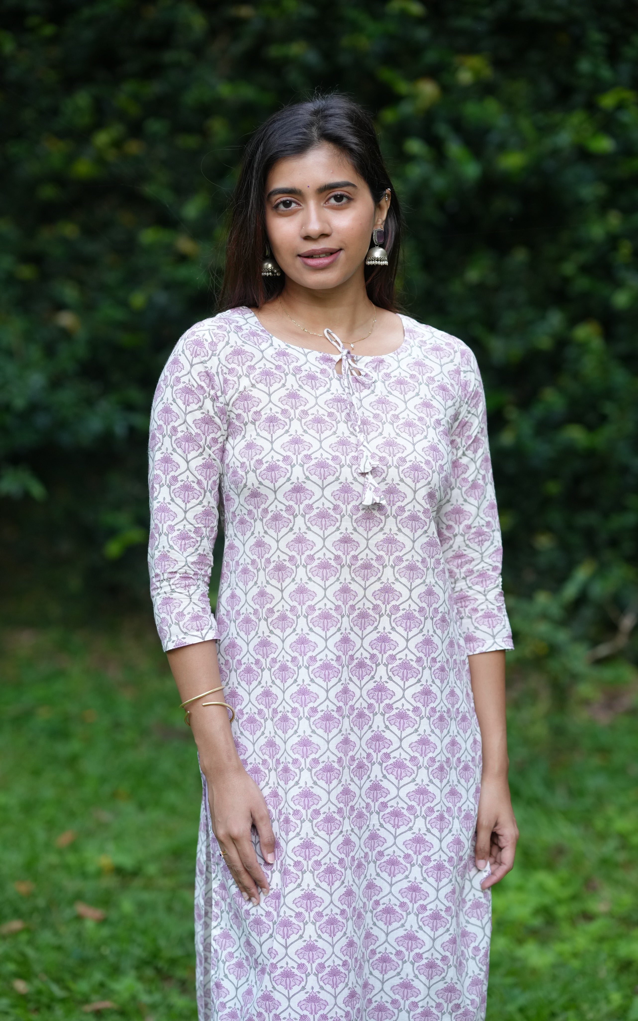 Simple ethnic wear
