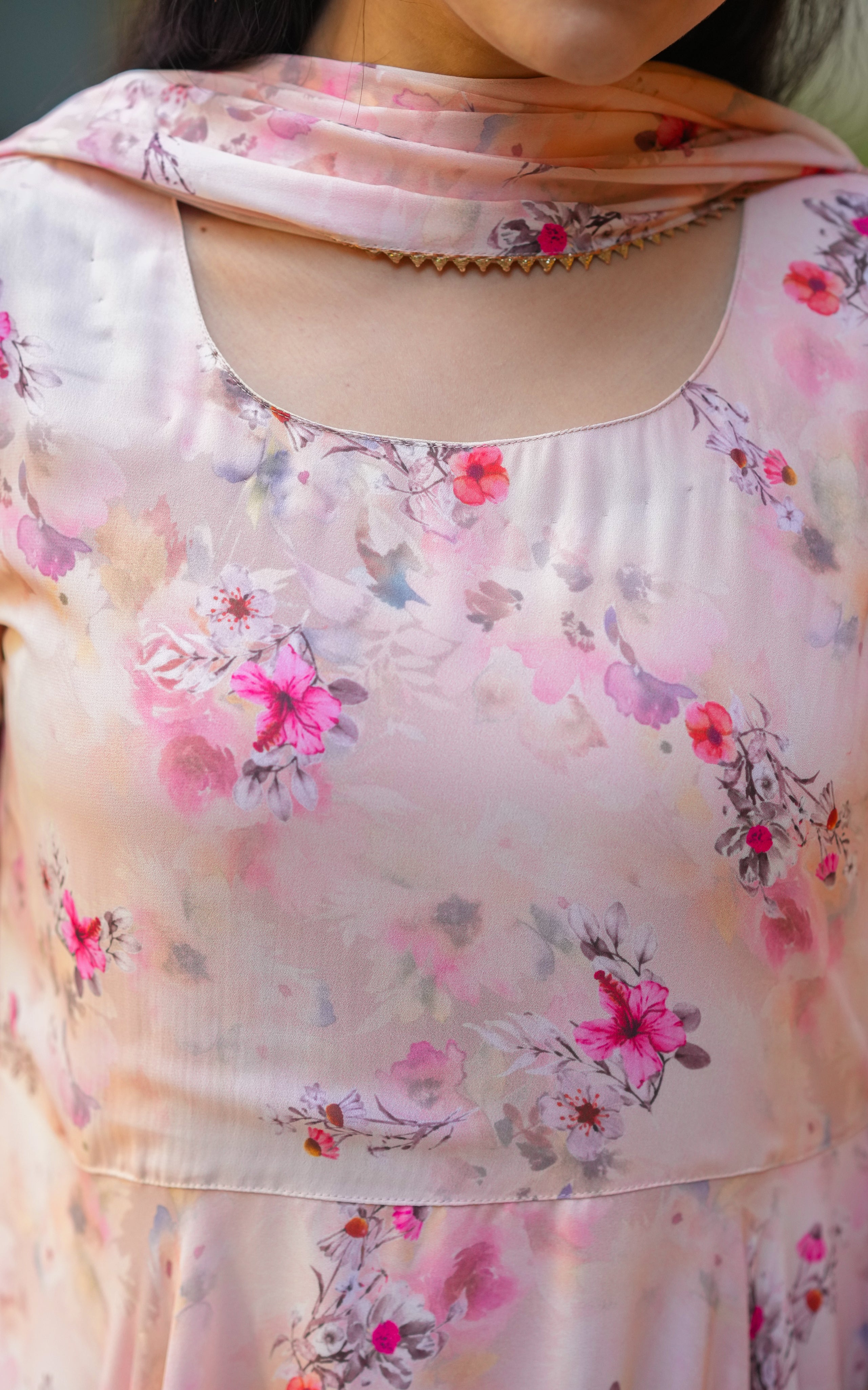 Instore - Peach Color Georgette Full Flared Anarkali Kurti with Dupatta and  Butter Crepe Lining