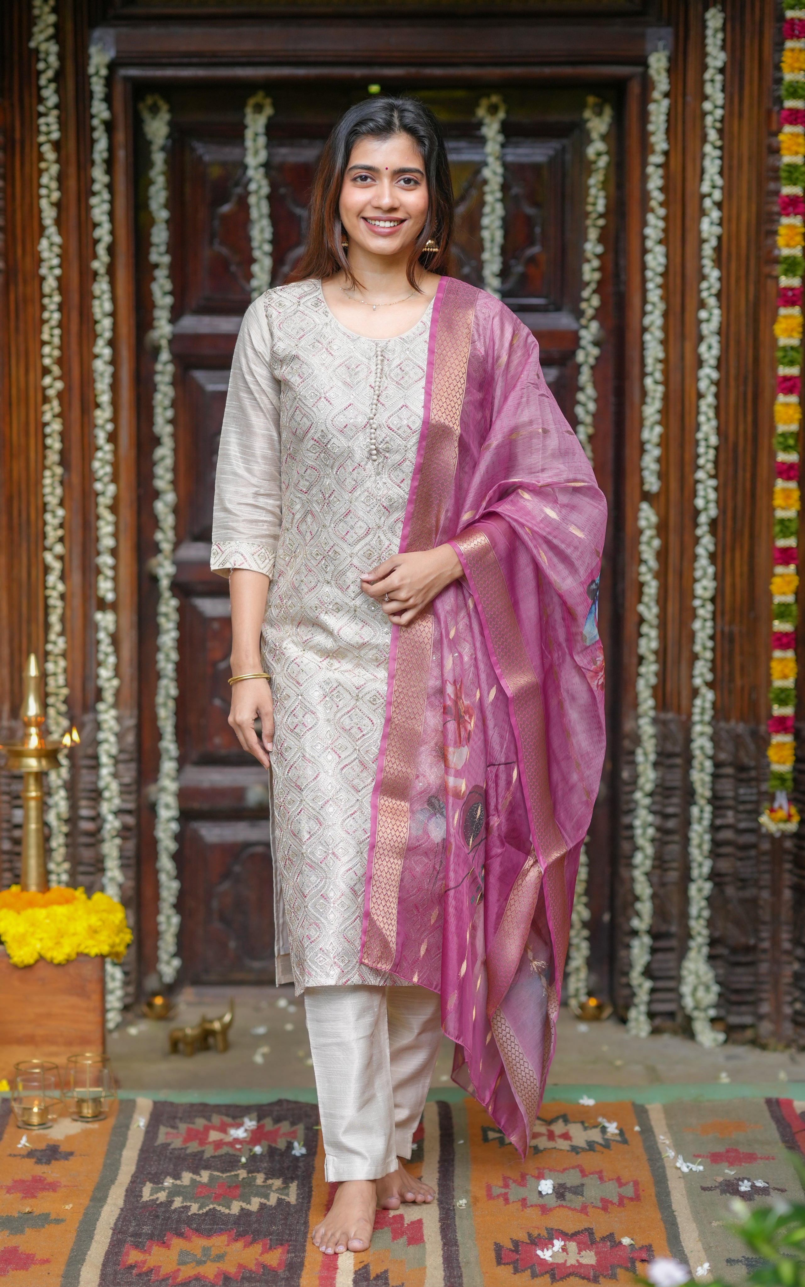 Effortlessly graceful ethnic wear designed for the modern woman who values tradition and trend in equal measure
