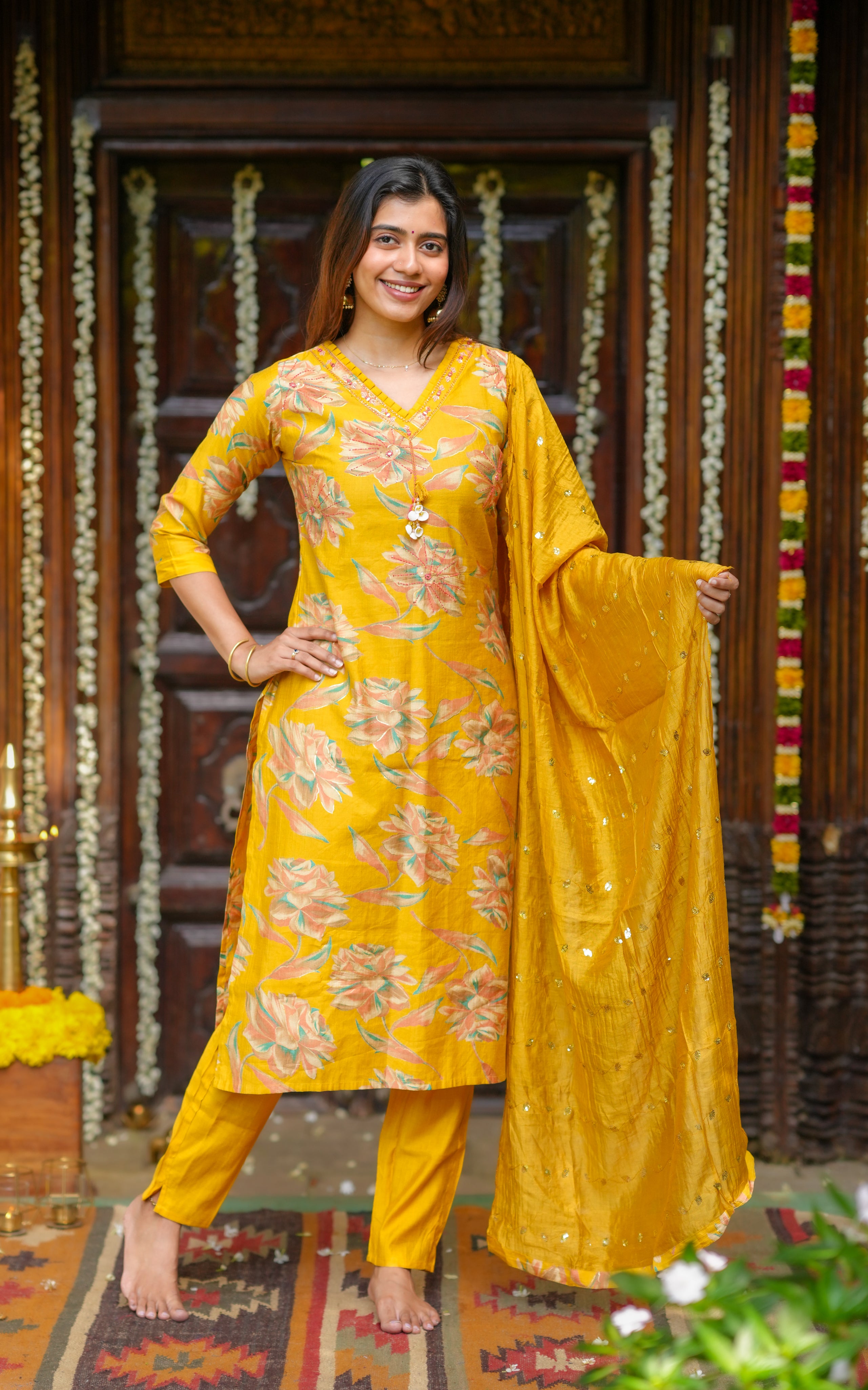  Full ethnic officewear set with crisp kurti, tailored pant, and a smart dupatta.