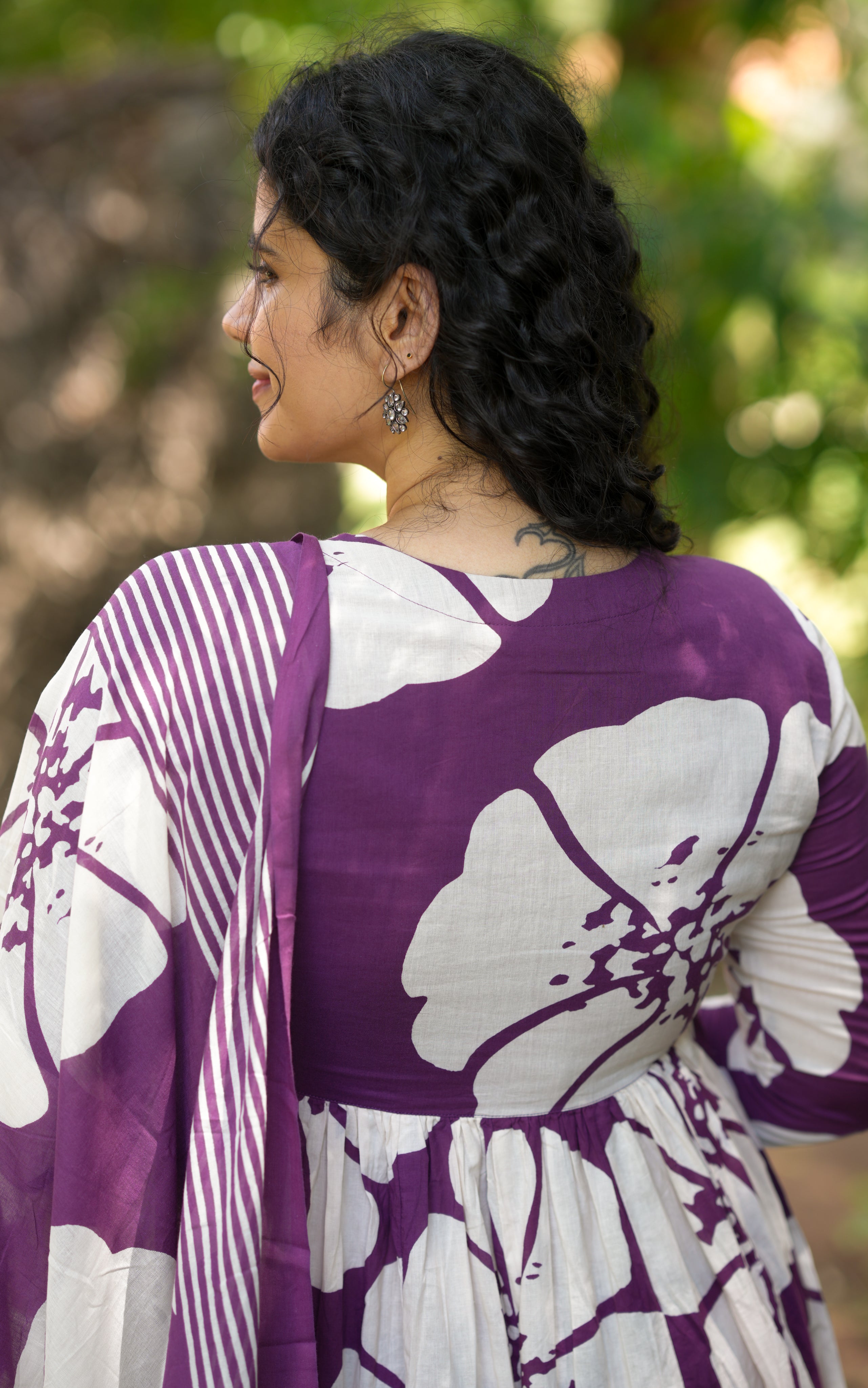  A breezy Alia cut  kurti paired with a soft dupatta for an effortlessly graceful look.
