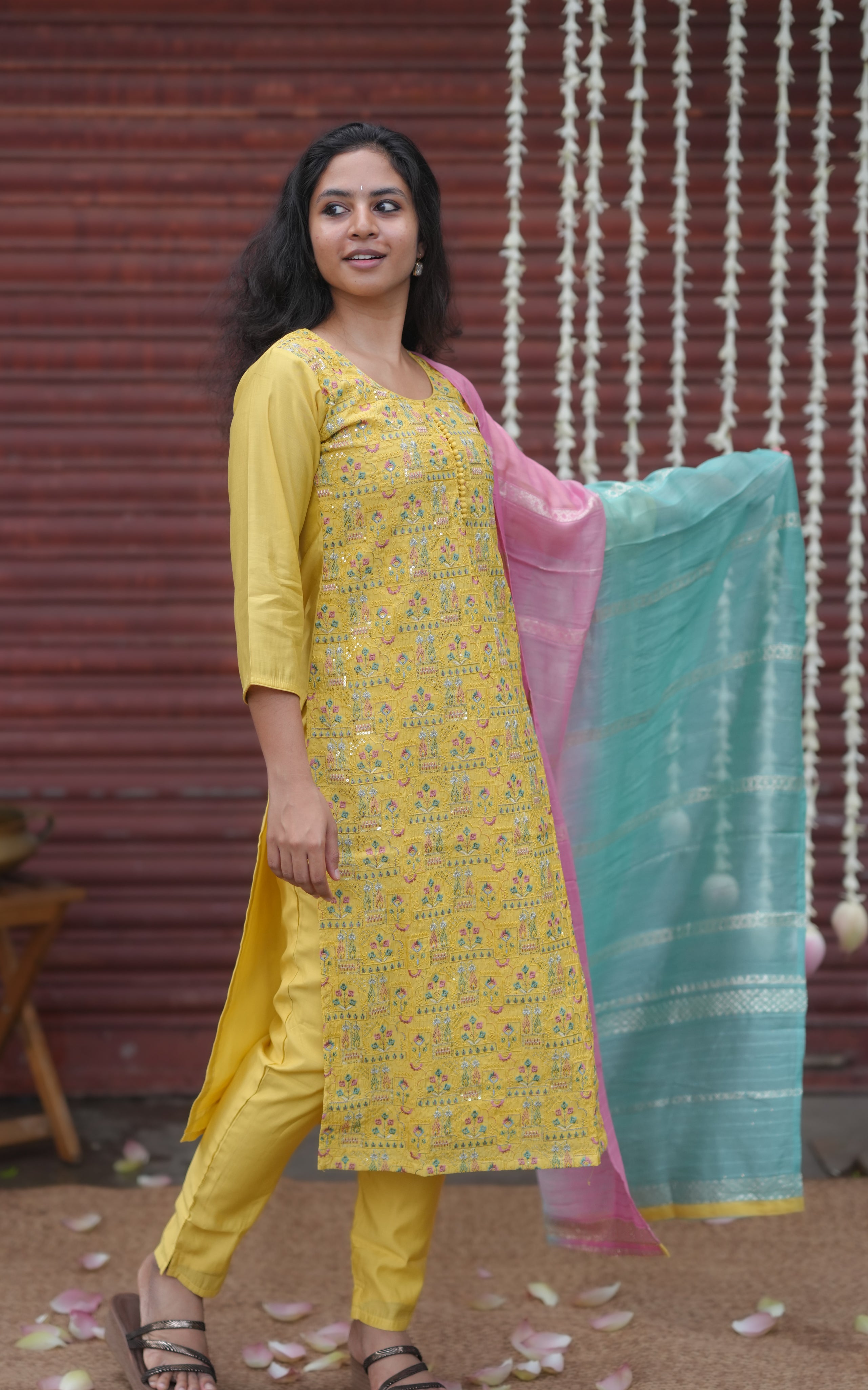 Straight kurti with dupatta and pants