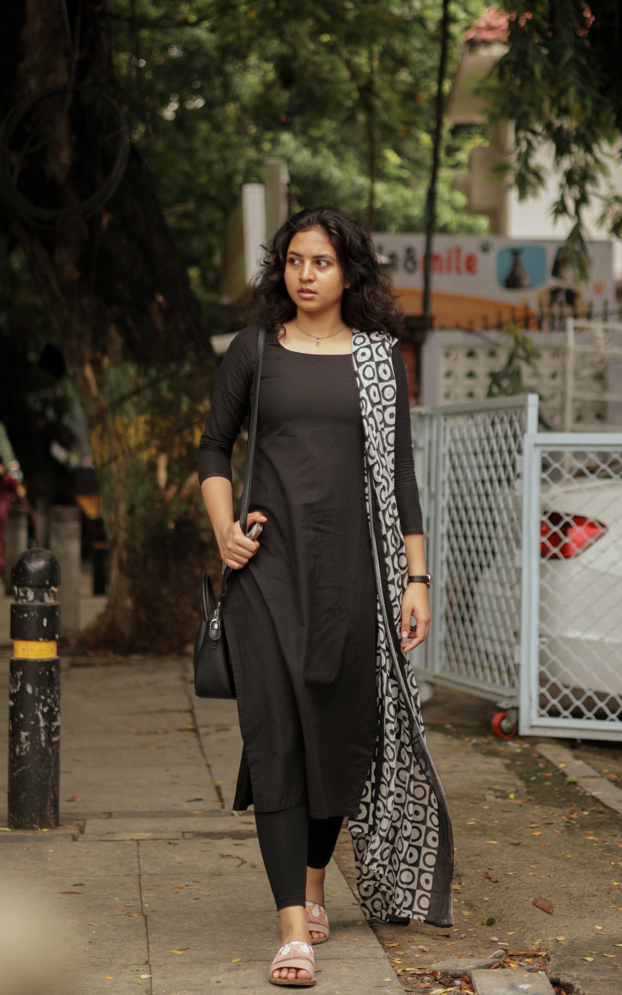 Vtv Jessie Black (Kurti+Dupatta) KURTIS instore