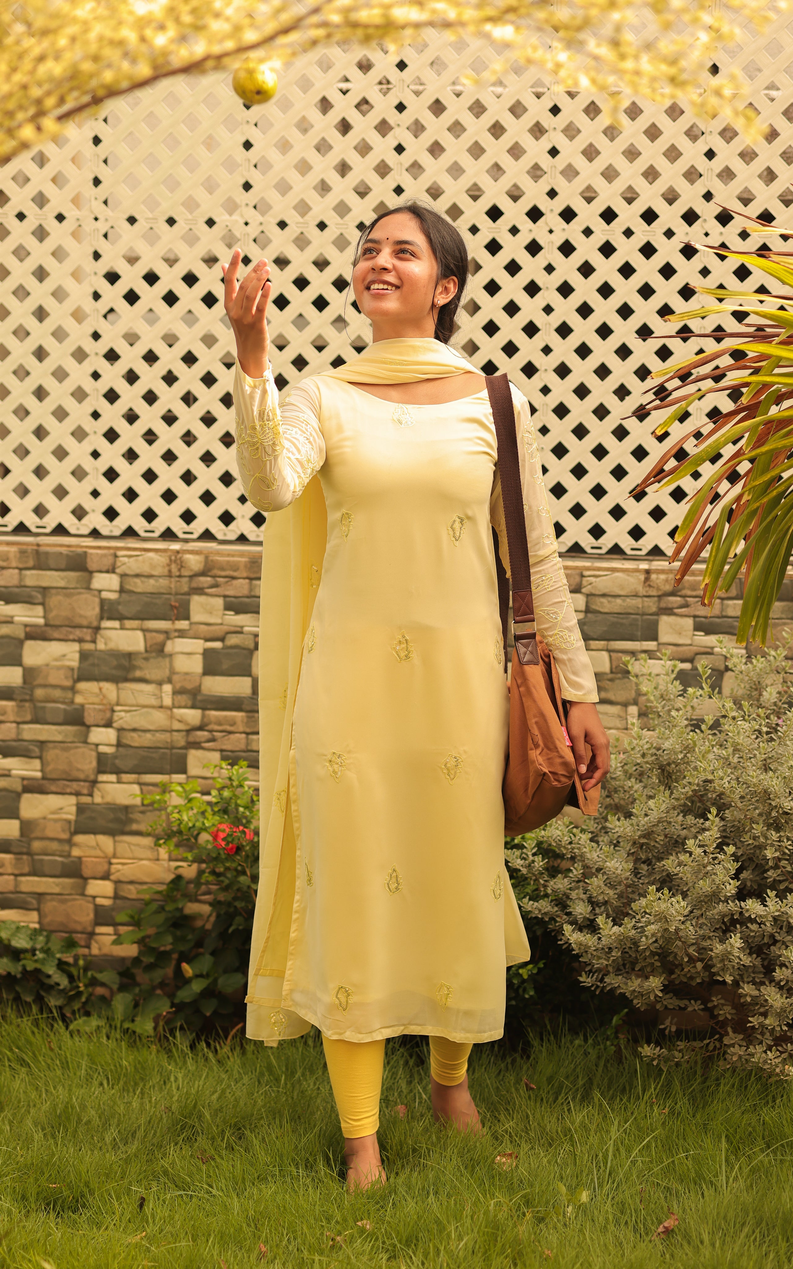 Sillunu Oru Kadhal movie kurti – Tamil cinema inspired women’s traditional outfit