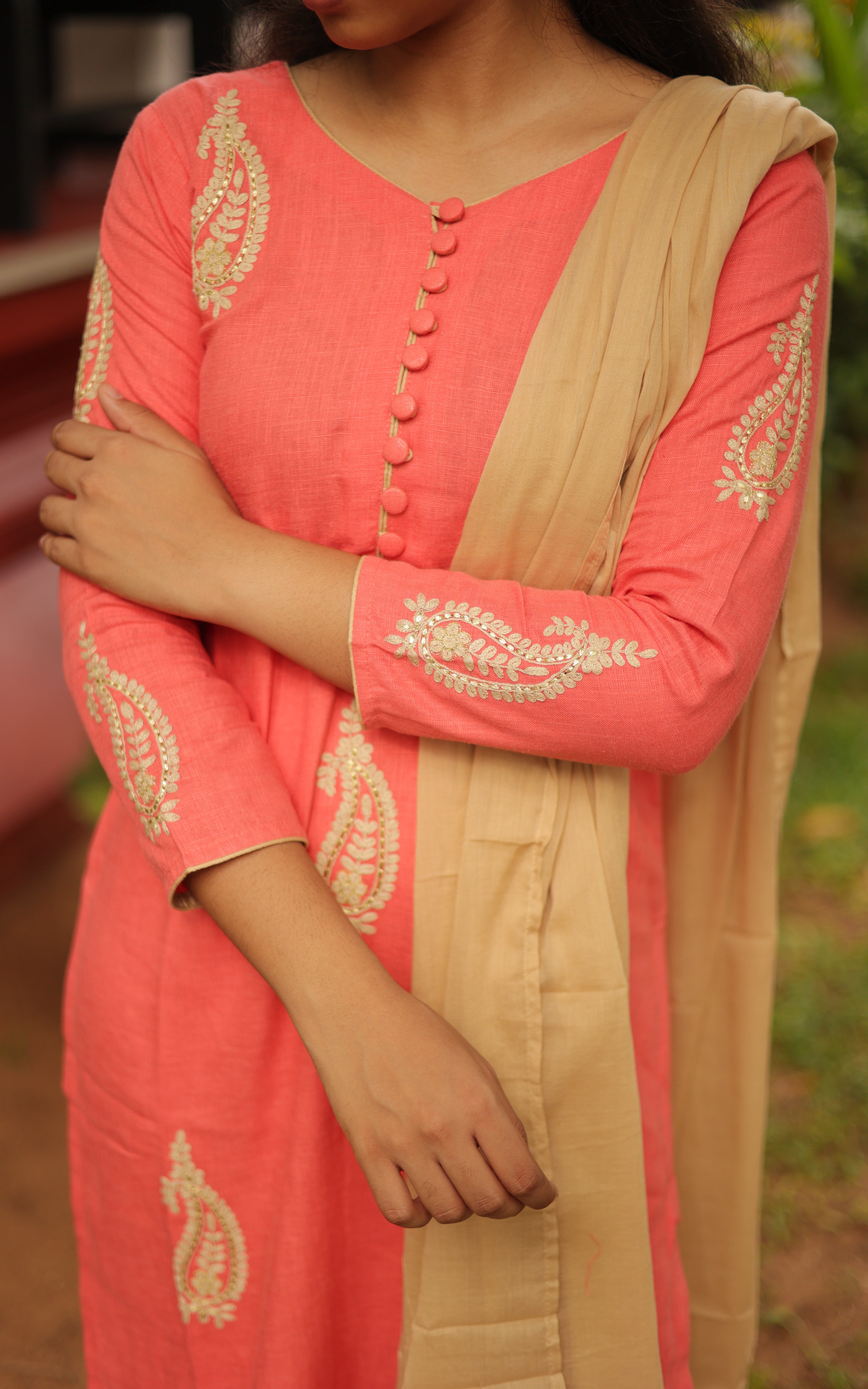 Remo 5 (Kurti+Dupatta) KURTIS instore