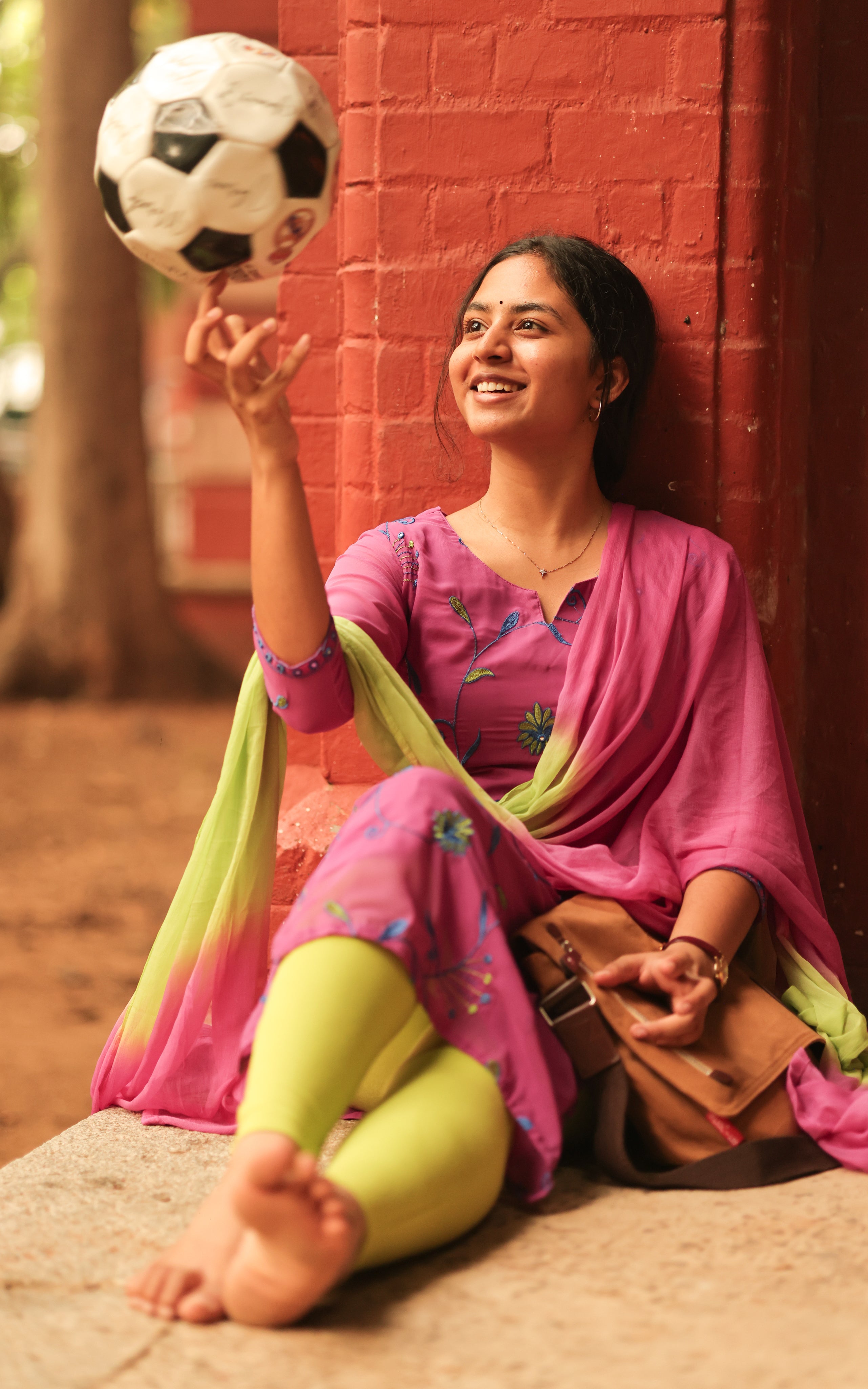 Aishu inspired kurti design – Sillunu Oru Kadhal movie look