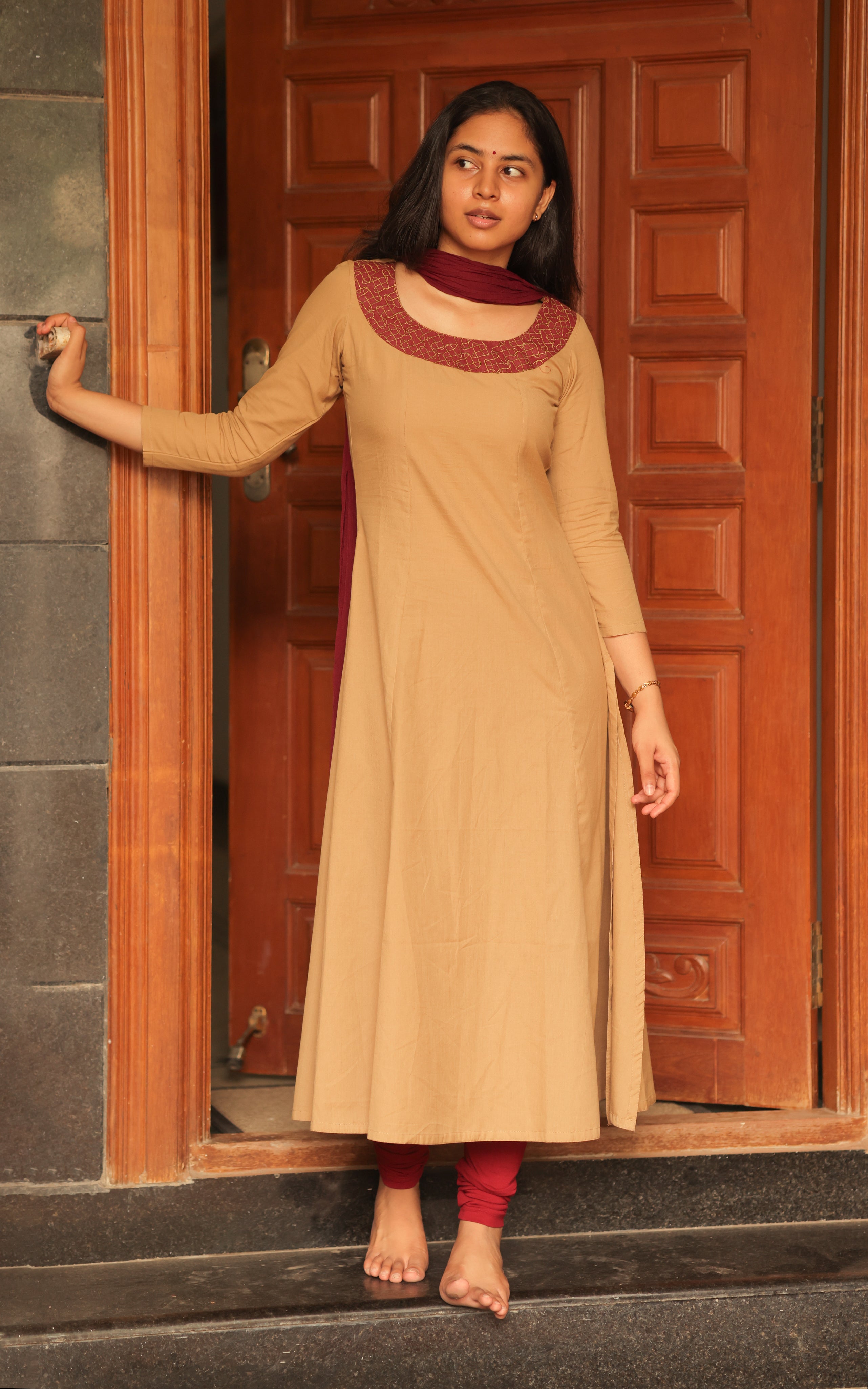 Kandukondain Kandukondain Movie Recreation Outfits